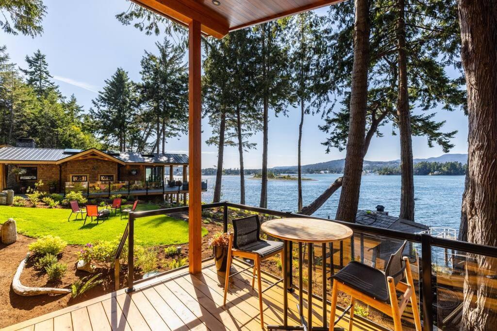 Kingfisher Manor Sooke Exterior foto