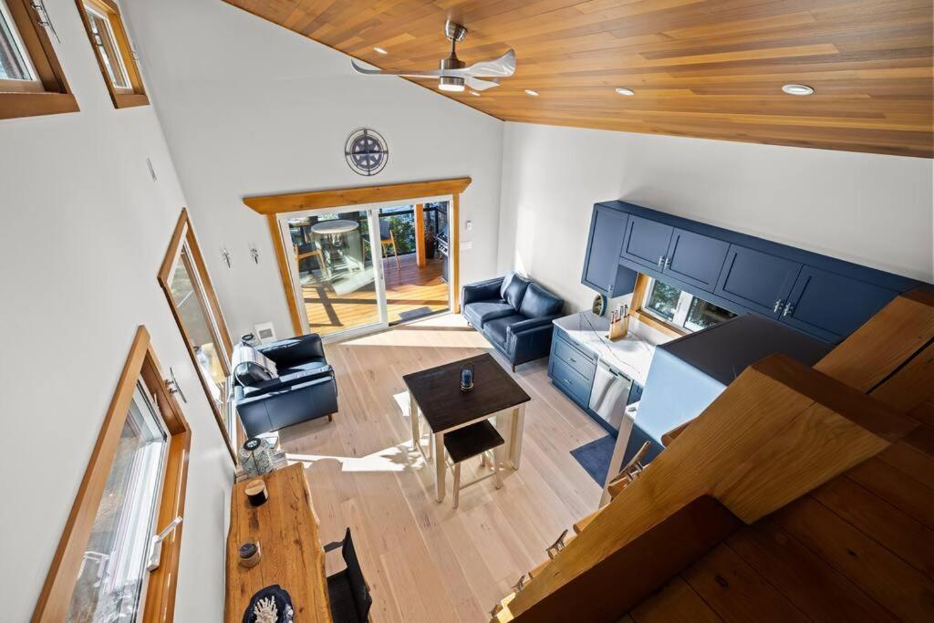 Kingfisher Manor Sooke Exterior foto