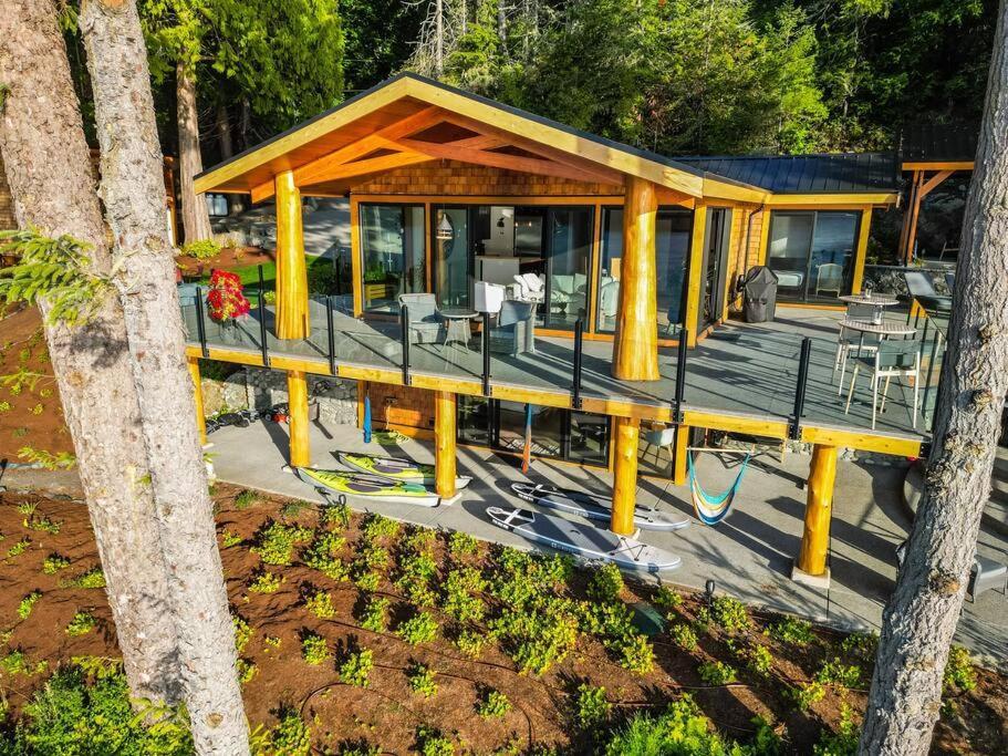 Kingfisher Manor Sooke Exterior foto