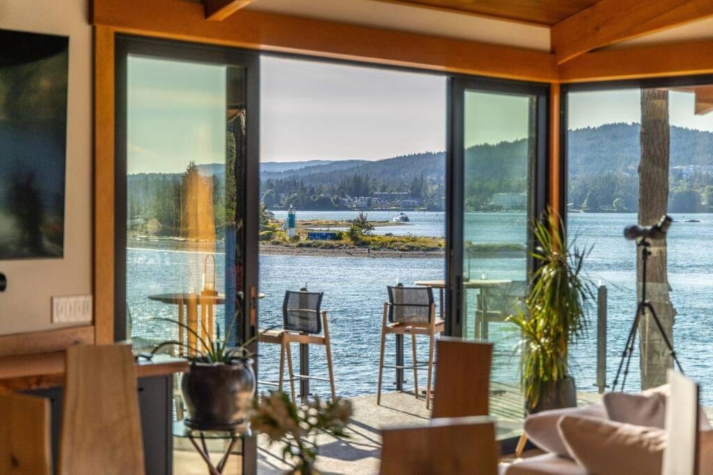 Kingfisher Manor Sooke Exterior foto
