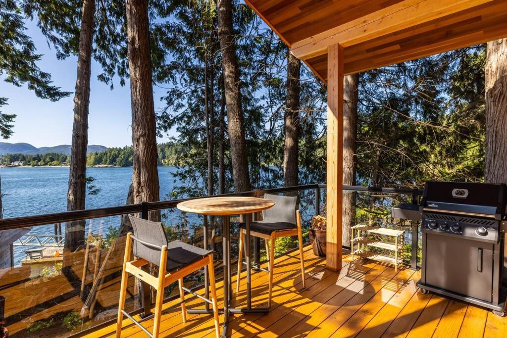 Kingfisher Manor Sooke Exterior foto