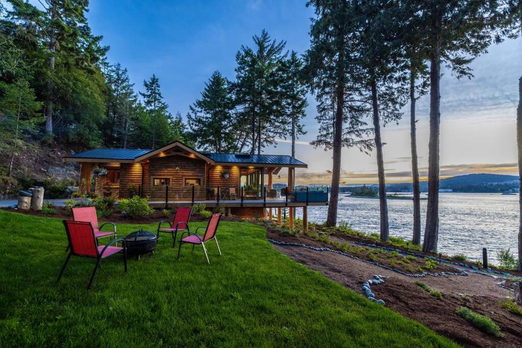 Kingfisher Manor Sooke Exterior foto