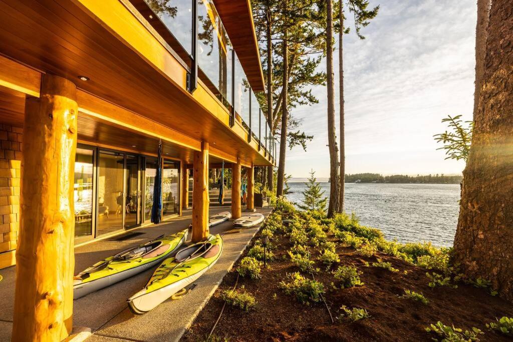 Kingfisher Manor Sooke Exterior foto